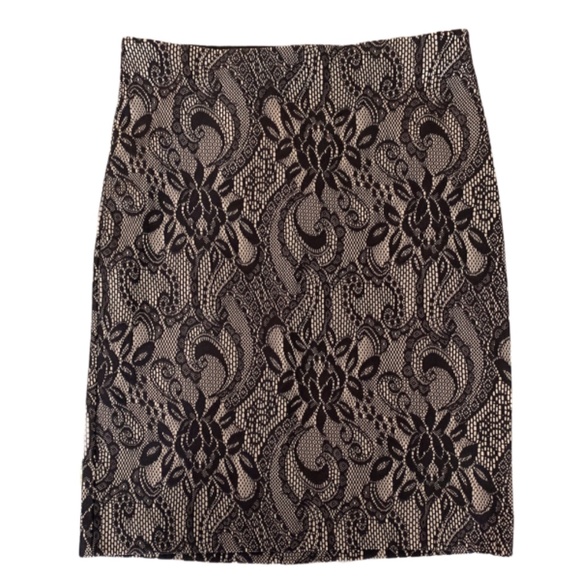 Ann Taylor Black lace overlay skirt Size 8 - Picture 3 of 6